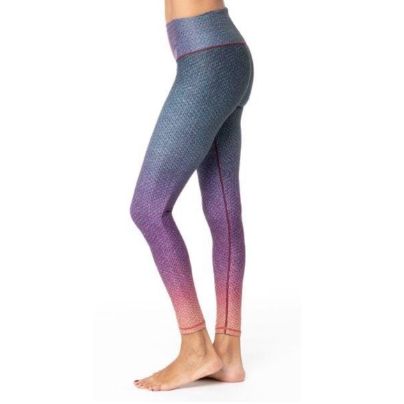 NWT Sol & Mane Cora Fade Full legging Purple/Grey Size Medium - Picture 1 of 5
